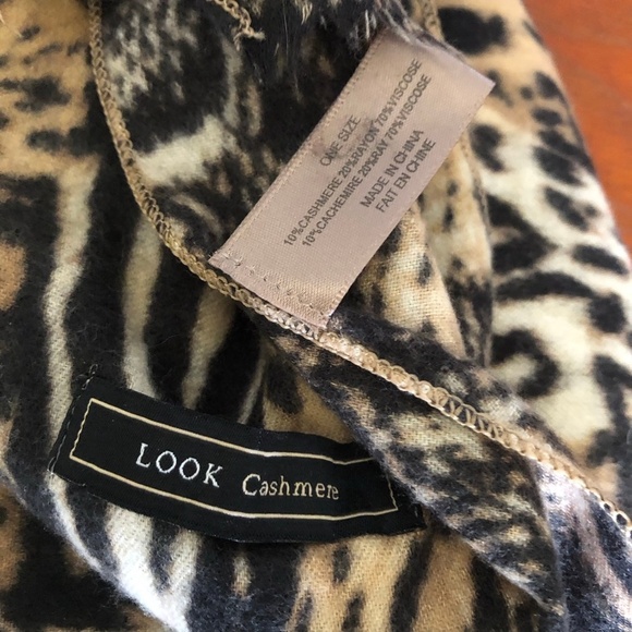 Look Cashmere Leopard Animal Print Scarf Multicolor OS - Picture 6 of 7